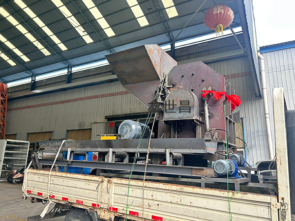 600型紅牛罐破碎機