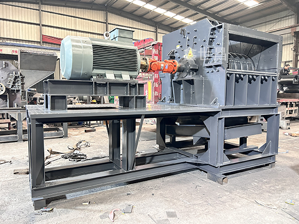 1300重型金屬破碎機(jī)